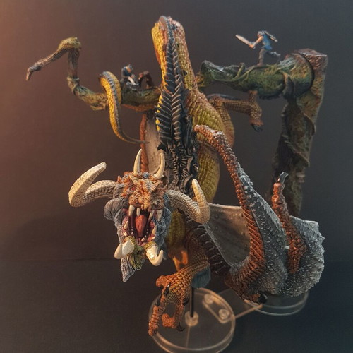 McFarlane Hunter Dragon Clan 2 Series 8 like new