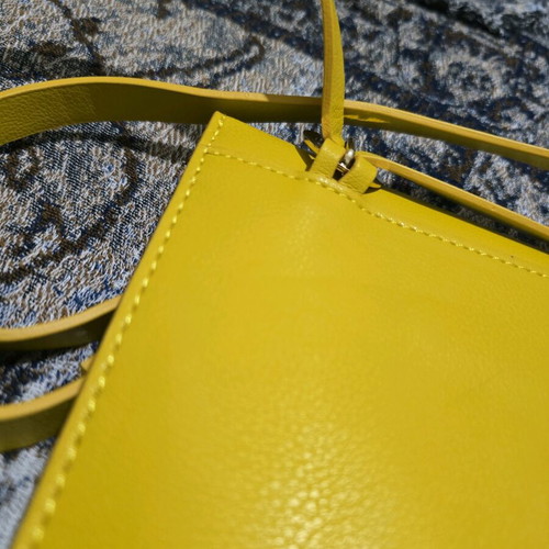 Zara waist bag like new, yellow gold