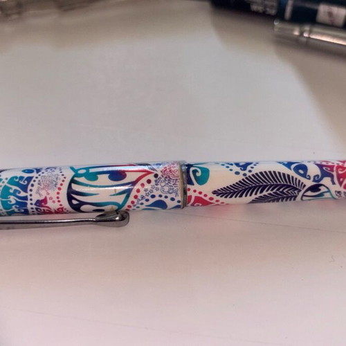 O’neil pen like new with refill