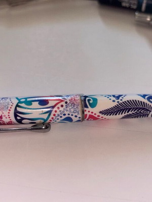 O’neil pen like new with refill