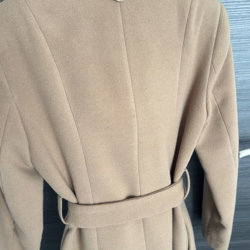 Lynne women's coat small beige like new