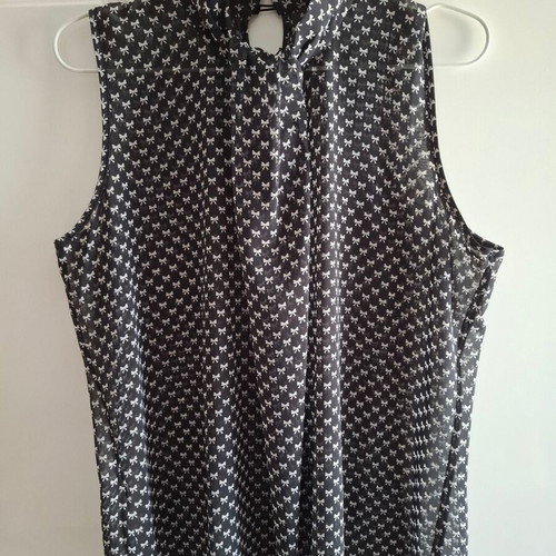 Bellino semi-transparent top with bows size L/XL like new