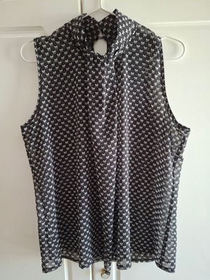 Bellino semi-transparent top with bows size L/XL like new