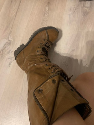 Αρβύλες γυναικείες 37 Nolita δερμάτινες μεταχειρισμένες