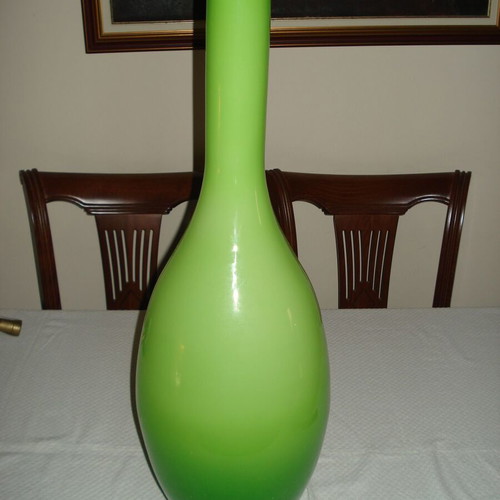 Large decorative green floor vase Leonardo like new