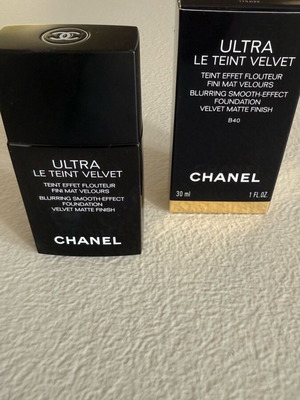 Chanel Ultra Le Teint Velvet Foundation like new, shade B40