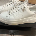 Guess men's sneaker 43 like new, white