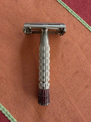 Gillette Vintage Super Speed Safety Razor used, Red Tip Butterfly