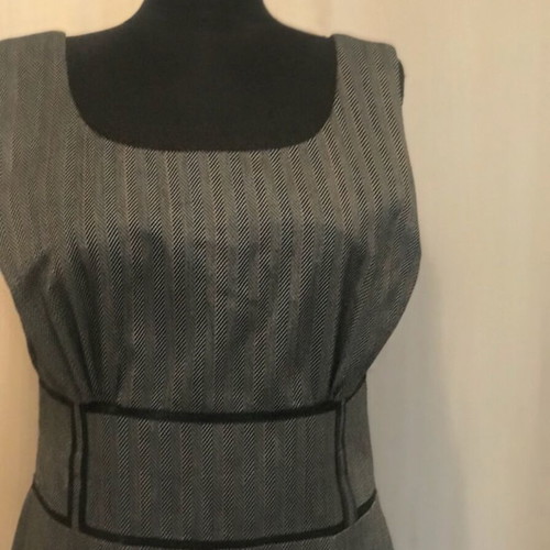 Dress M/L gray like new without belt