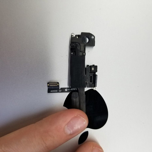 iPhone 11 earpiece speaker like new