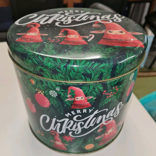 Metal box large like new with lid