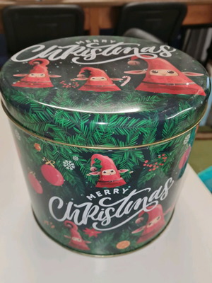 Metal box large like new with lid