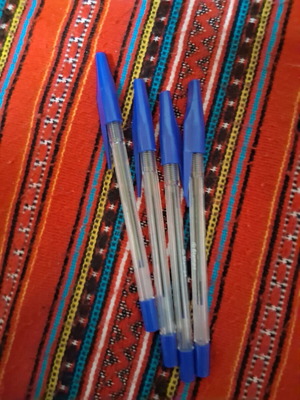 Set of 4 blue ballpoint pens