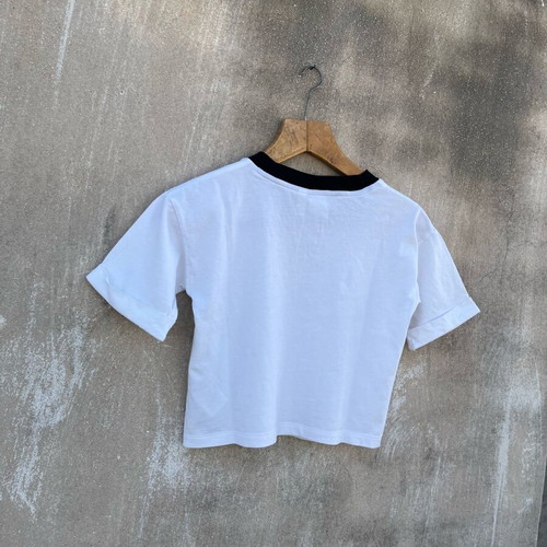 Adidas shirt authentic used, no S-M, white