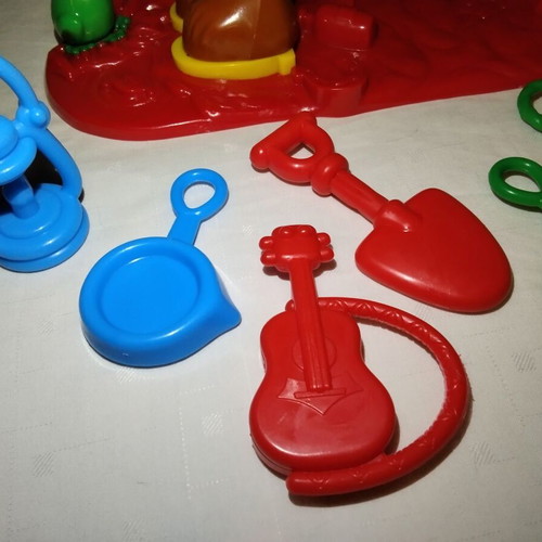 Buckaroo board game used, incomplete with missing parts