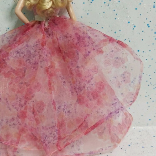 Barbie Birthday Wishes like new with flaws
