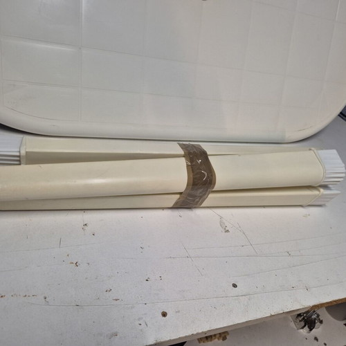 Plastic Mykonos Style Beach Table like new, 1.30m length