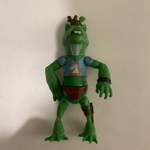 Turtles 8 figures and accessories used