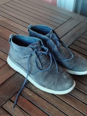 Ugg For Men Freemon suede boots size 45 used, blue