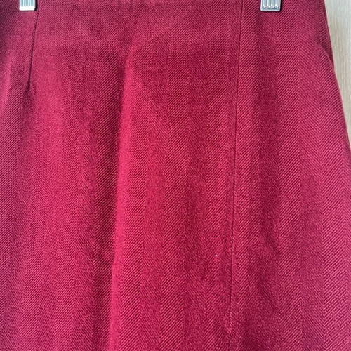 Wool skirt burgundy with lining XS like new