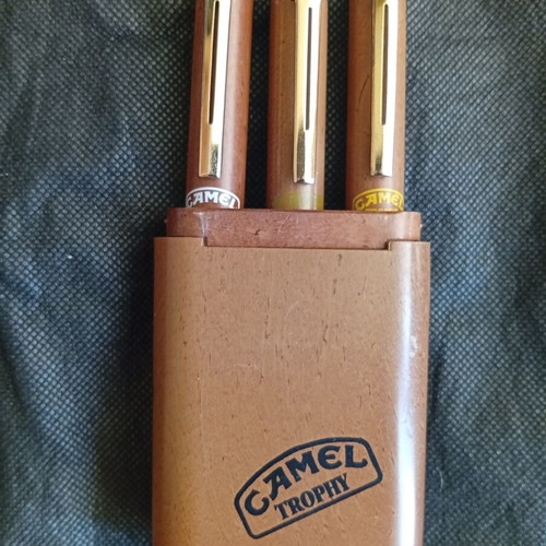 Camel Trophy pen set used vintage with wood-like case