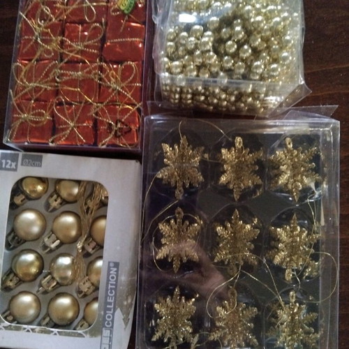 Christmas ornaments new, set of 4 pieces