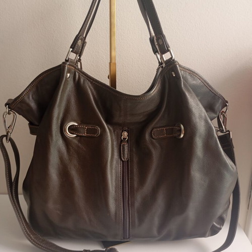 Picard leather shoulder bag like new, chocolate color