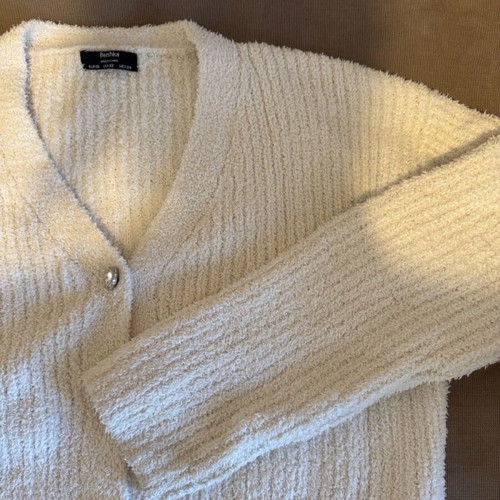 Bershka women's knitted cardigan like new, white