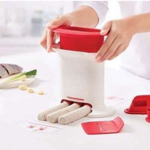 Tupperware Roll Press 630ml new with 4 attachments for cookies