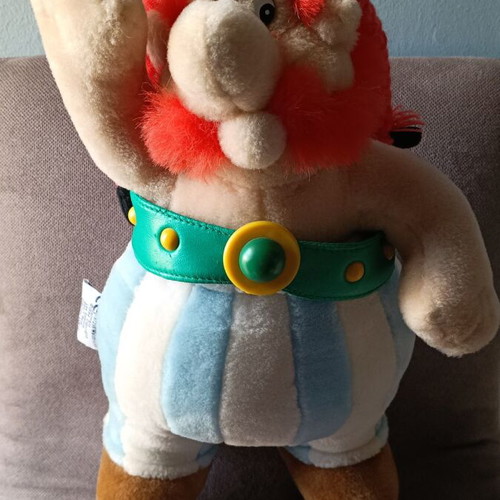 Ovelix plush toy like new, approximately 35cm