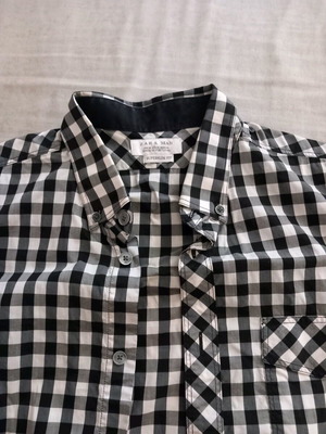 Zara men's shirt medium slim fit like new