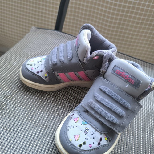 Adidas sneakers size 23 used, gray and pink