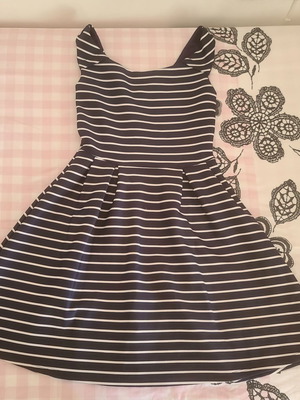 Φόρεμα καλοκαιρινό γυναικείο Pink Woman σαν καινούργιο, άσπρο και μπλε, μέγεθος S