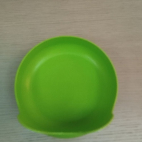 Plastic bib and deep food container with frog design like new