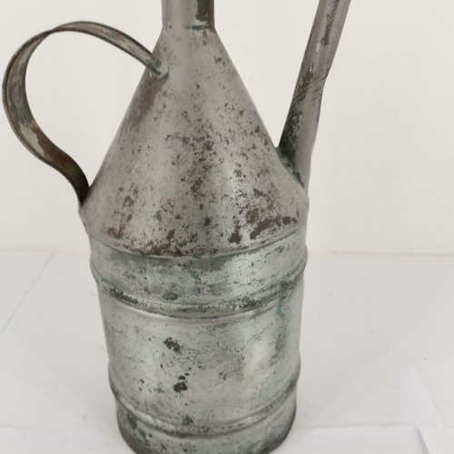 Oil container used for 1950s oil lamp
