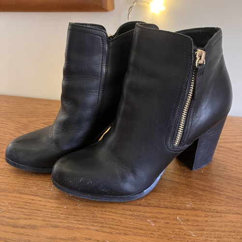 Aldo ankle boots size 38, black, 8cm heel