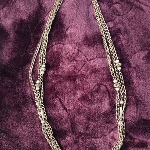 Chain necklace like new, gray