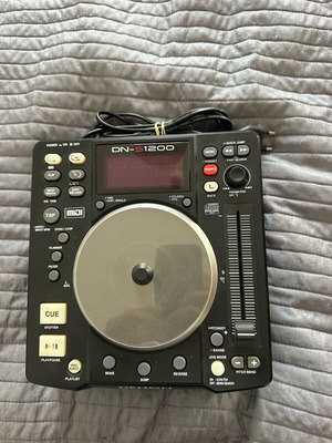 Denon DNS 1200 μεταχειρισμένο επαγγελματικό CD player media player, 2 τεμάχια