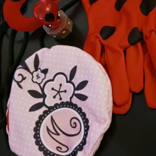 Ladybug set used with reversible bag, mask, gloves and light-up Miraculous