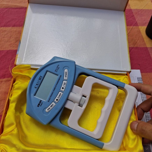 Camry hand dynamometer