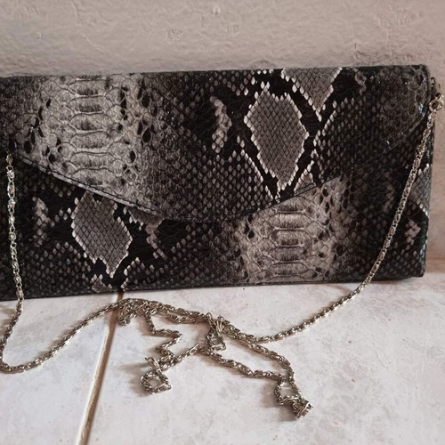 Snakeskin envelope with silver chain new, black and grey