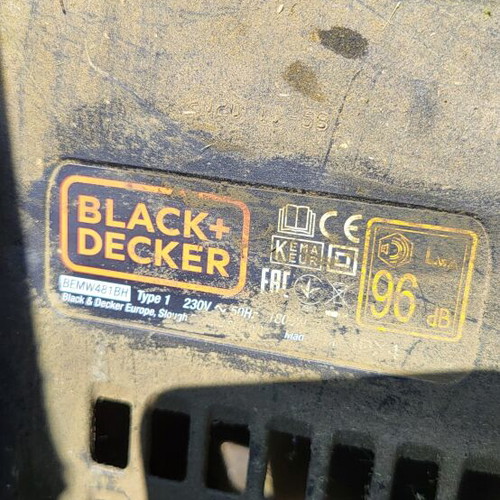 Black & Decker BEMW481BH electric lawn mower 1800W 42 cm blade