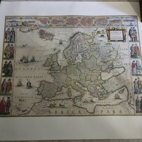 Vintage Hammond Europe map print like new