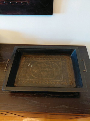 Vintage tray like new, solid wood and metal