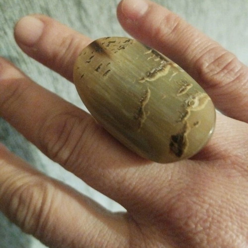 Women's ring used, black and beige