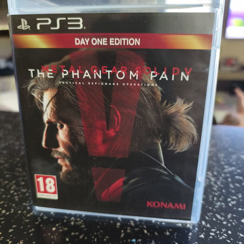 PlayStation 3 games used with manual and map