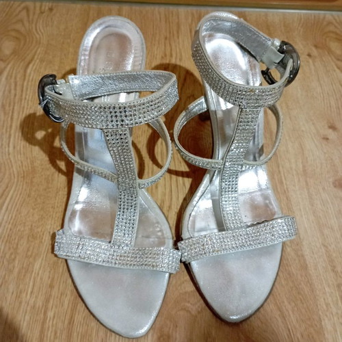 Tsitsivas official leather sandal used, silver with rhinestones, size 39