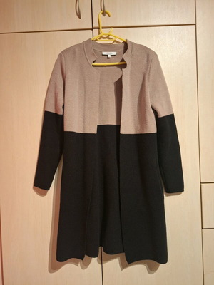 Morgan long two-tone cardigan like new with pockets