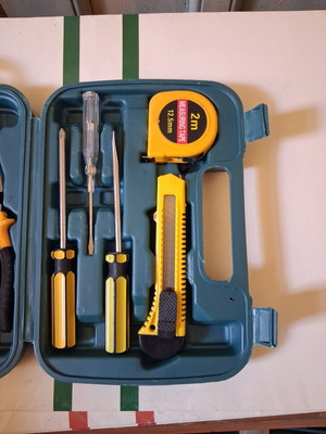 Tool set in plastic carrying case new
