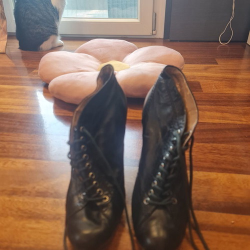 Nine West black lace-up high-heeled ankle boots used, size 40